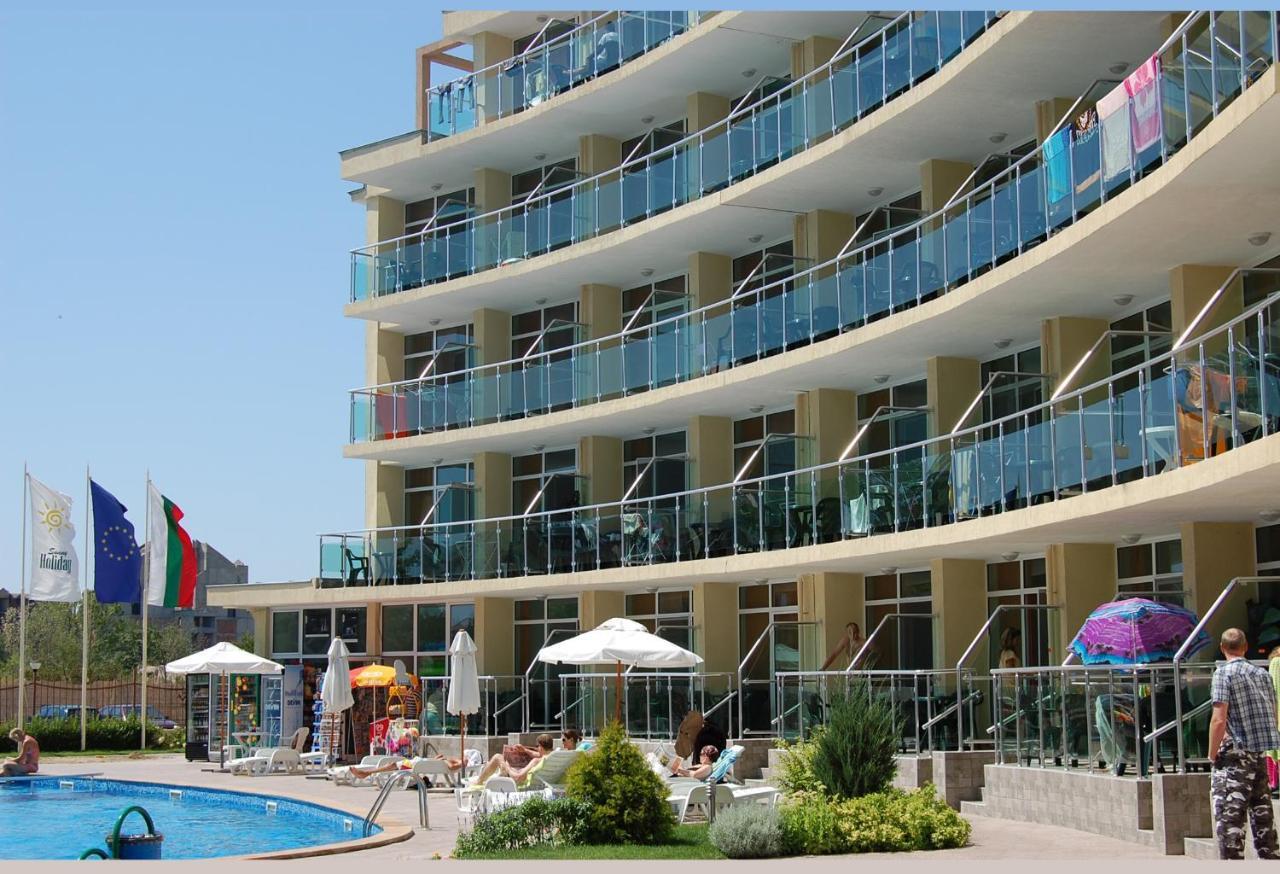 סאני ביץ' Julia Family Apartments מראה חיצוני תמונה